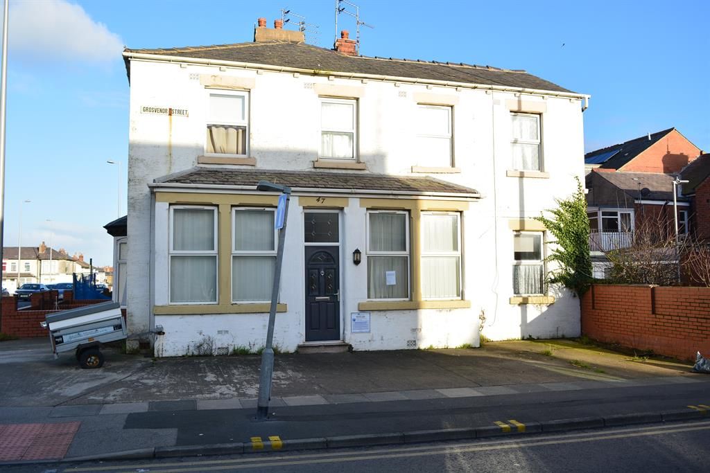 3 bedroom end of terrace house for sale, Grosvenor Street, Blackpool