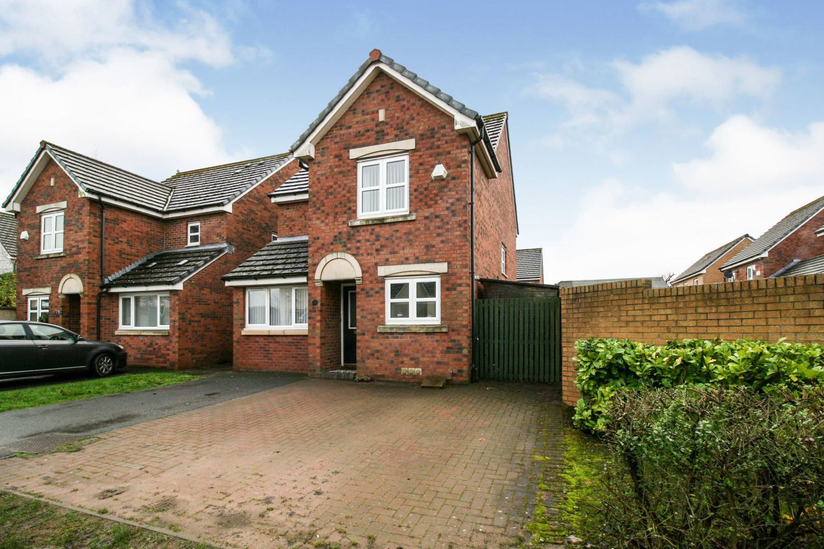 3 bedroom detached house for sale, Mallard Grove, Dunfermline KY, KY11 8GJ