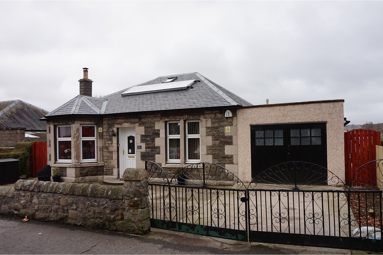 3 bedroom detached bungalow for sale, Aberdour Road, Dunfermline KY