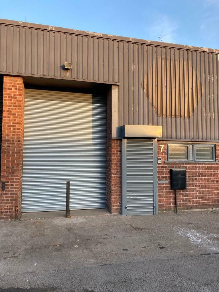 Commercial unit to rent, Trent South Industrial Park Little Tennis