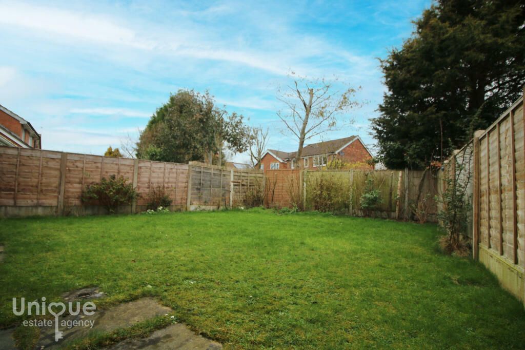 3 bedroom detached house for sale, Chirk Drive, ThorntonCleveleys, FY5 4FG