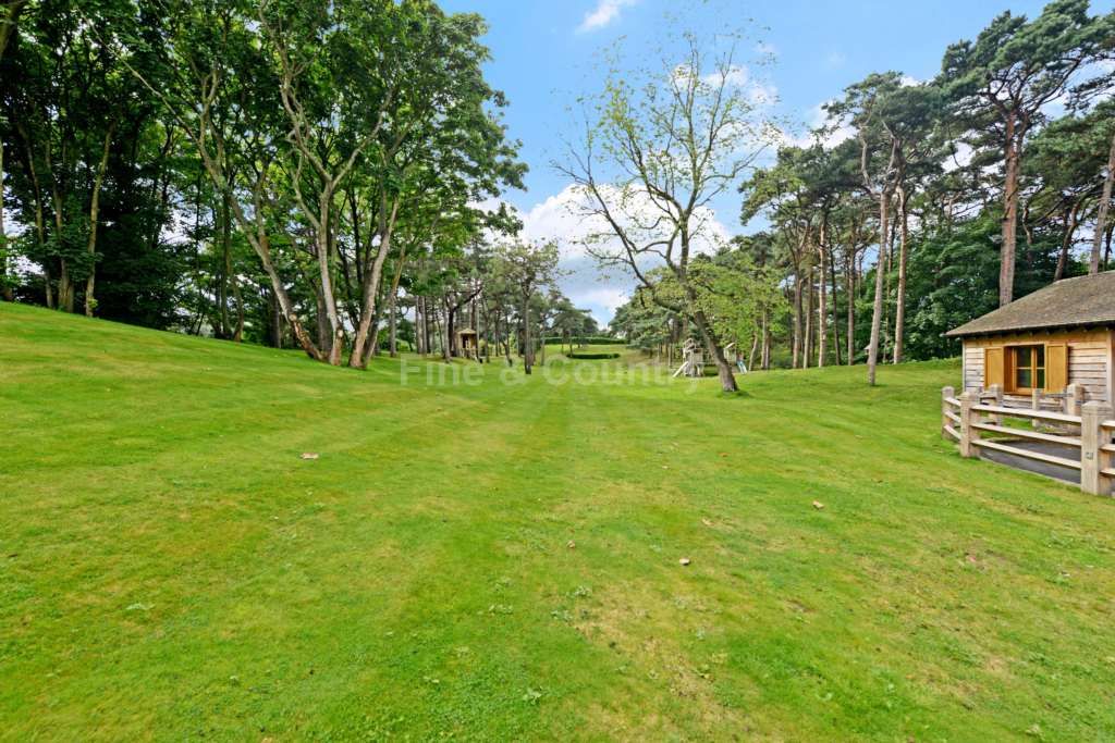 8 bedroom detached house for sale, Larkhill Farm, Larkhill Lane, Formby