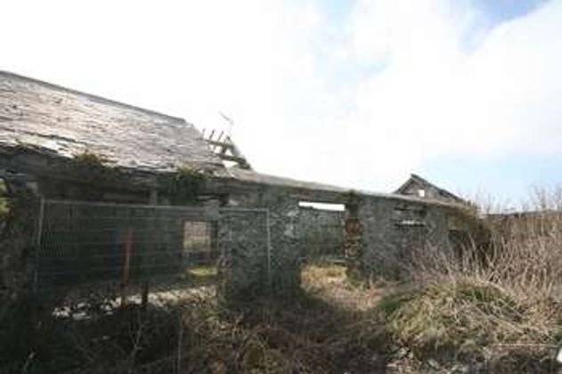 3 Bedroom Land For Sale Former Coach House Pig Sty Conversion